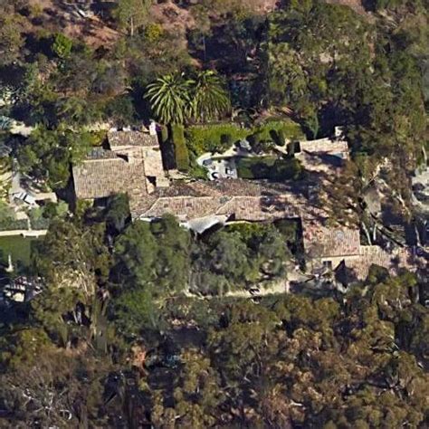 Ellen DeGeneres & Portia de Rossi's House in Montecito, CA (Google Maps)