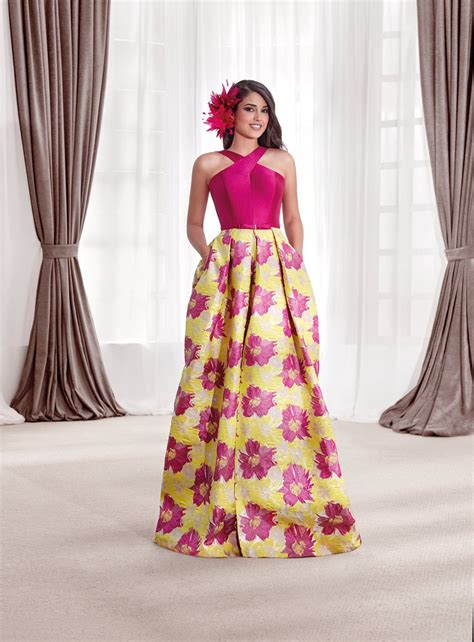 Descubre Los Nuevos Vestidos Fucsia Para Bodas