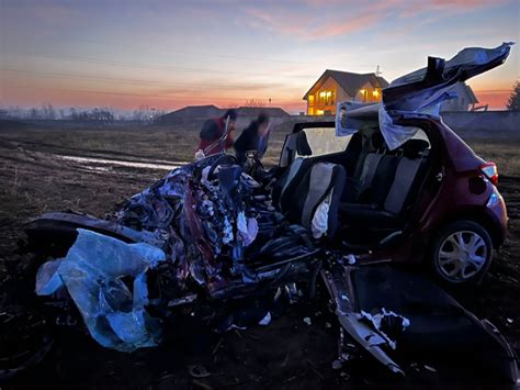 GROAZNIC Accident TERIBIL Maşină făcută ZOB Ziarul Top