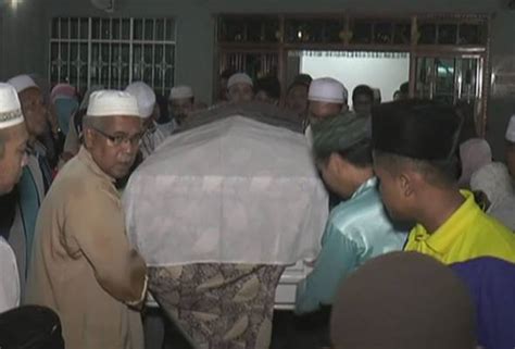 Jenazah Dua Beranak Mangsa Kemalangan Di Tanjung Malim Selamat