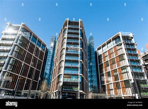 One Hyde Park apartments, London, UK Stock Photo - Alamy