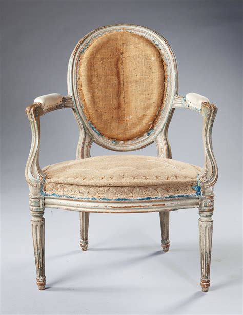 Fine Pair Of French Neoclassical Fauteuil Armchairs At 1stdibs