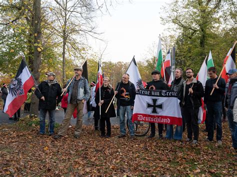 Verschw Rungstheorien Extremismus Radikalisierung Autorin Erkl Rt