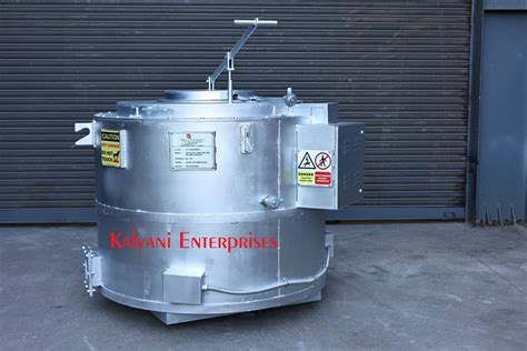 Electric Fix Aluminium Holding Furnace Material Loading Capacity T