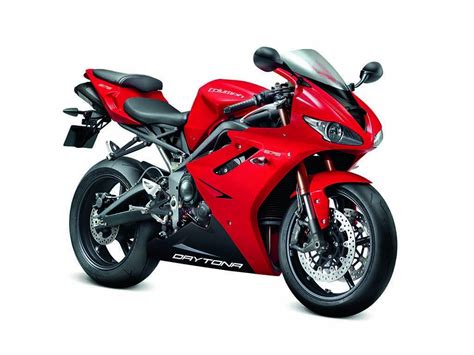 Ficha Técnica Triumph Daytona 675