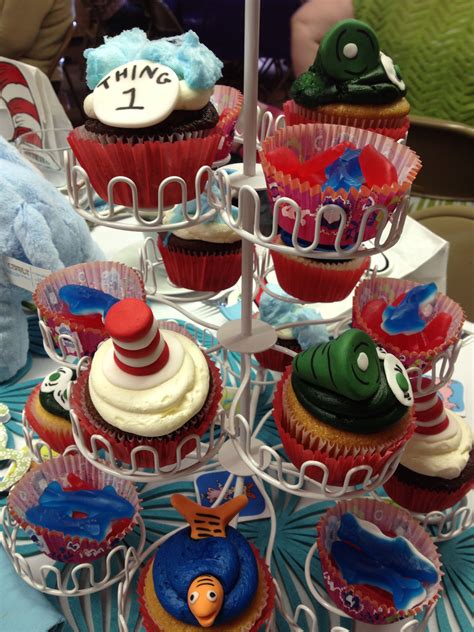 Dr Seuss Themed Cupcakes Themed Cupcakes Eat Cupcakes Cupcake Cakes