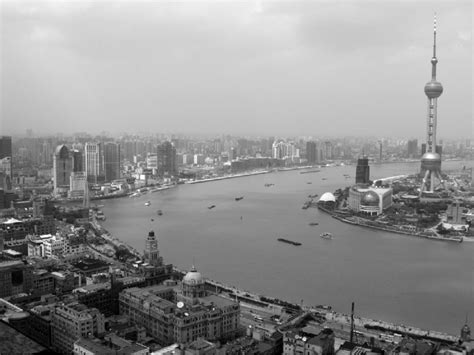 1 The Bund And New Pudong With The Oriental Pearl Tower Shanghai