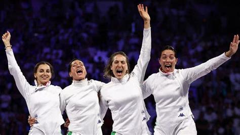 Olimpiadi le donne del fioretto si arrendono agli Stati Uniti è argento