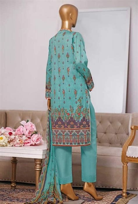 Pin by UM aR on Design research | New ladies dress, Pakistani outfits ...