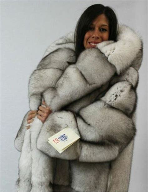 Pin By Sandra Huntington On Daria Fur Coat Coat Fur