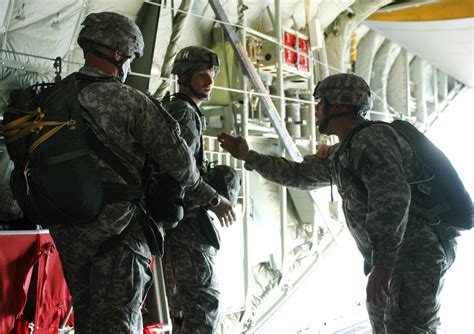 DVIDS - Images - Army Jumpmaster Earns Coveted Master Parachutist Wings