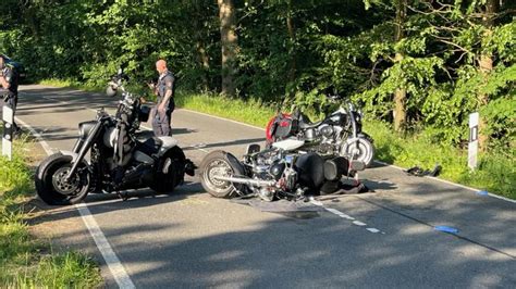 Schwerer Unfall in Großensee Zwei Motorräder kollidieren SHZ