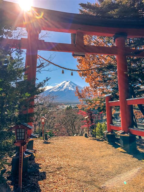 Views of mount fuji from lake kawaguchi – Artofit