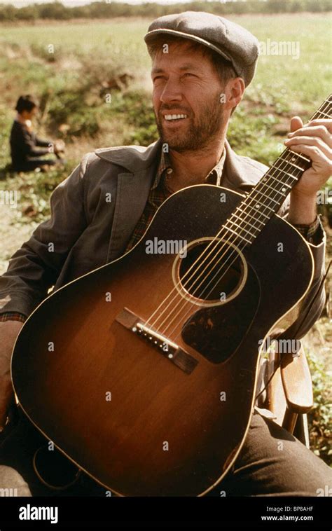 Woody Guthrie Guitar High Resolution Stock Photography And Images Alamy