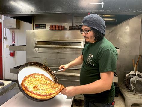 Pizza For U In Channahon Remains A Community Favorite: Town Traditions