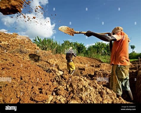 Sierra leone diamond hi-res stock photography and images - Alamy