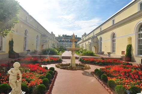 Jardins Do Museu Hermitage S O Petersburgo R Ssia Flickr