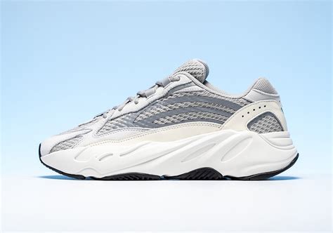 Adidas Yeezy Boost 700 V2 Static Early Release Info Justfreshkicks