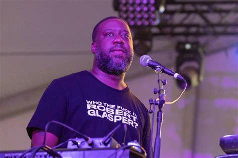 Robert Glasper To Bring De La Soul Lalah Hathaway Bilal To Blue Note