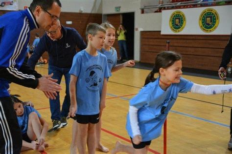 Zwyci Stwo W Miko Ajkowym Turnieju Gier I Zabaw Ruchowych Dla Klas I