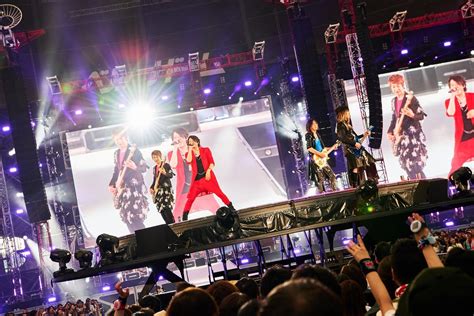 Glay30周年ライブで感じたスターの魅力 四半世紀語り継がれる伝説のライブは令和でも話題 芸能写真ニュース 日刊スポーツ