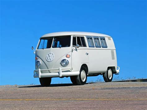 Vintage VW Bus Restomod: Electric VW Bus Kindred Motorworks, 40% OFF