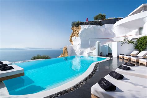 Andronis Suites the astonishing award-winning Santorini luxury suites, Oia