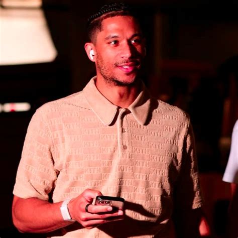 New York Basketball On Twitter Congrats Josh Hart And Wife Shannon On