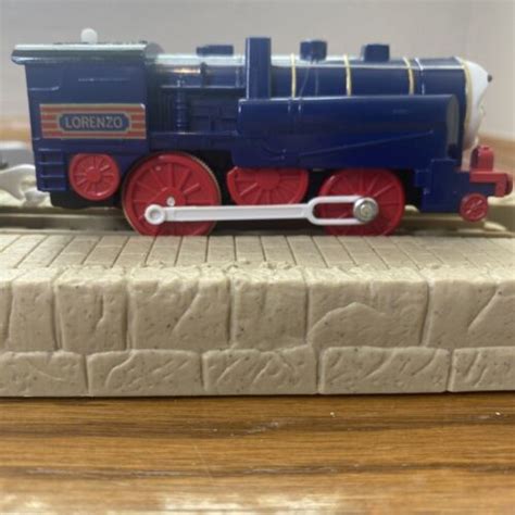 Thomas & Friends TrackMaster Lorenzo and Beppe Motorized Plarail TOMY ...