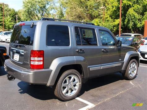 2012 Mineral Gray Metallic Jeep Liberty Sport 4x4 71275590 Photo 3