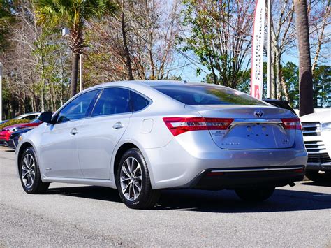 Pre Owned 2016 Toyota Avalon Hybrid XLE Premium FWD 4D Sedan