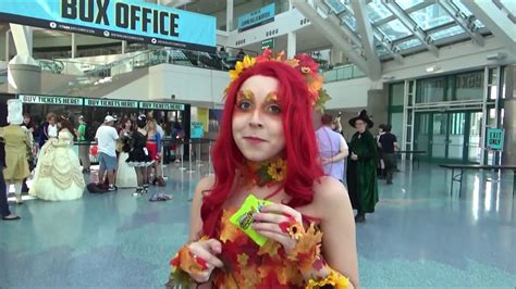 Top 15 Des Cosplay Les Plus Sexy De La Comic Con Youtube