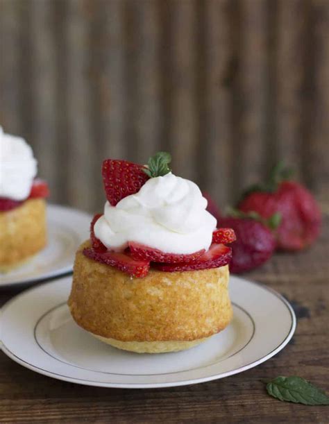 Homemade Strawberry Shortcake Recipe Homemade Strawberry Shortcake Strawberry Shortcake