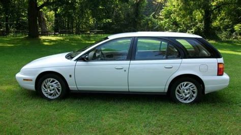 Find Used 1998 Saturn Sw2 Base Wagon 4 Door 19l In Plainwell Michigan