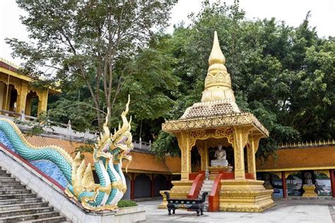 包容东南亚各国寺院建筑风格的南传佛教最大寺院，勐泐大佛寺