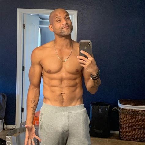 Shaun T Fitness Height Weight Age Body Statistics Healthy Celeb