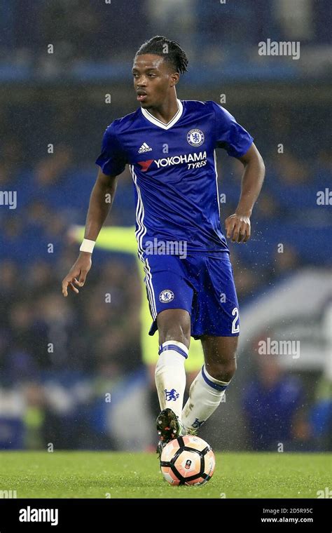 Nathaniel Chalobah Chelsea Hi Res Stock Photography And Images Alamy