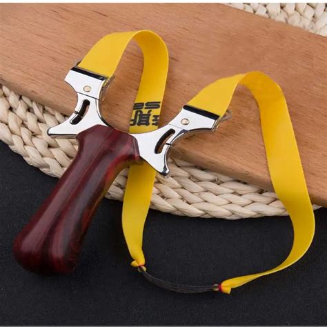 Stainless Steel Slingshot Fast Press Flat Rubber Band Slingshot Outdoor