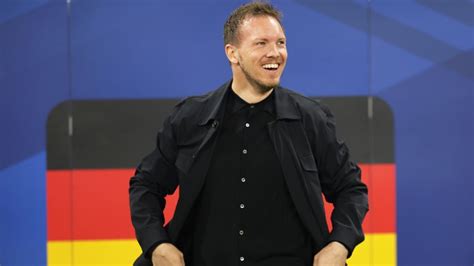 Julian Nagelsmann Privat So Tickt Der Bundestrainer Abseits Des