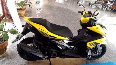 Lebih Dekat Dengan Yamaha Aerox Vva Versi Standar Warna Kuning