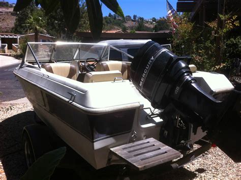 Larson Outboard 1986 for sale for $2,400 - Boats-from-USA.com