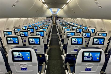 Putting United’s new interior to the test on the Boeing 737 MAX 8 - The ...