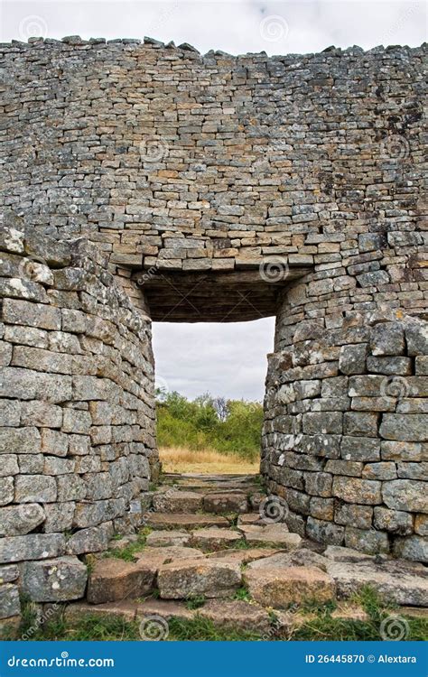 Great Zimbabwe Ruins Stock Photo - Image: 26445870