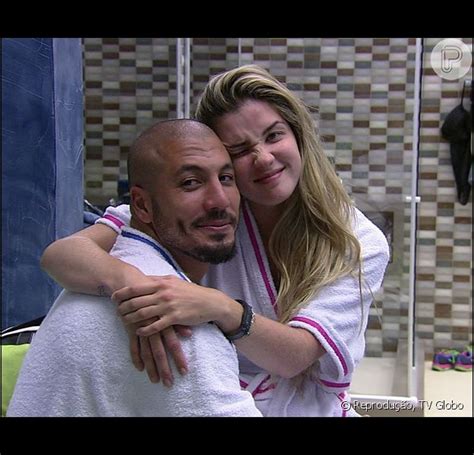 Fernando Do Bbb Quer Retomar Namoro Aline Relembre Hist Ria