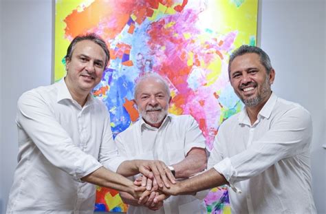 Ao lado de Lula e Camilo PT oficializa neste sábado candidatura de