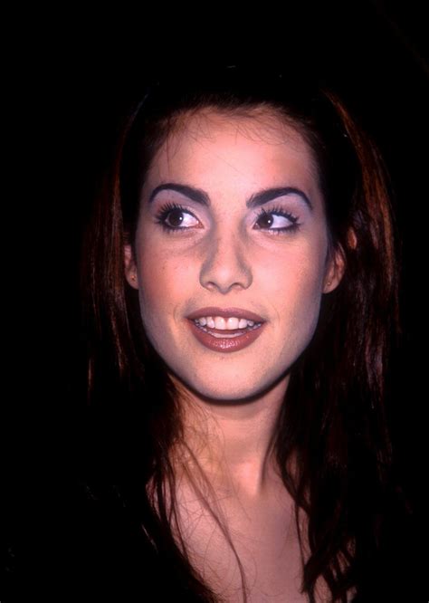 Pictures Of Carly Pope