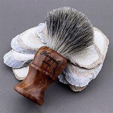 Haryali London Shaving Kit 5 Pc Wooden Shaving Kit 3 Edge Shaving