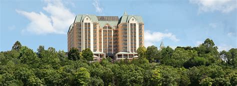 Hotels In Branson Mo Official Website Chateau On The Lake