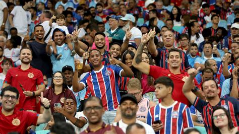 Bahia X Internacional Parcial Tem Mais De Mil Vendidos