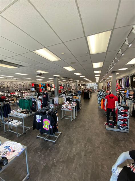 Hibbett Sports 1660 Richland Ave W, Aiken, SC 29801 - YP.com